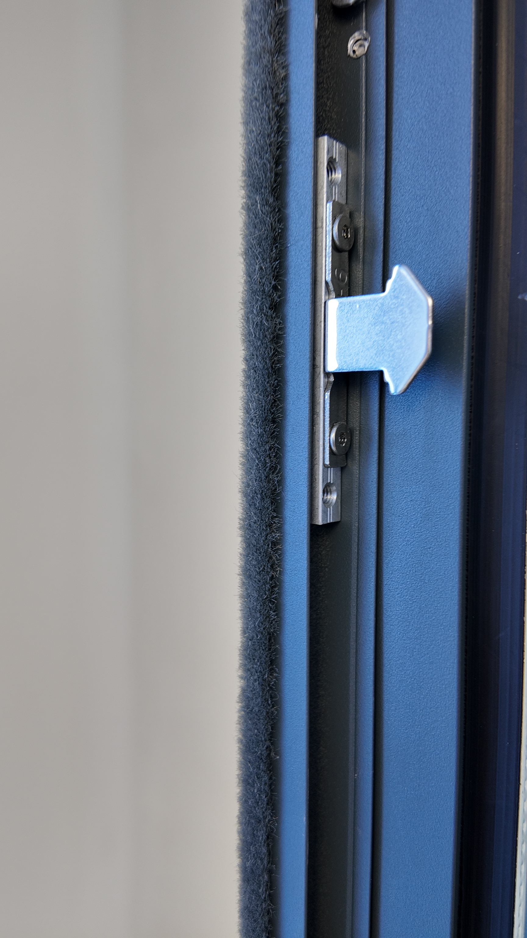 DY100 Sliding windows & doors view 6
