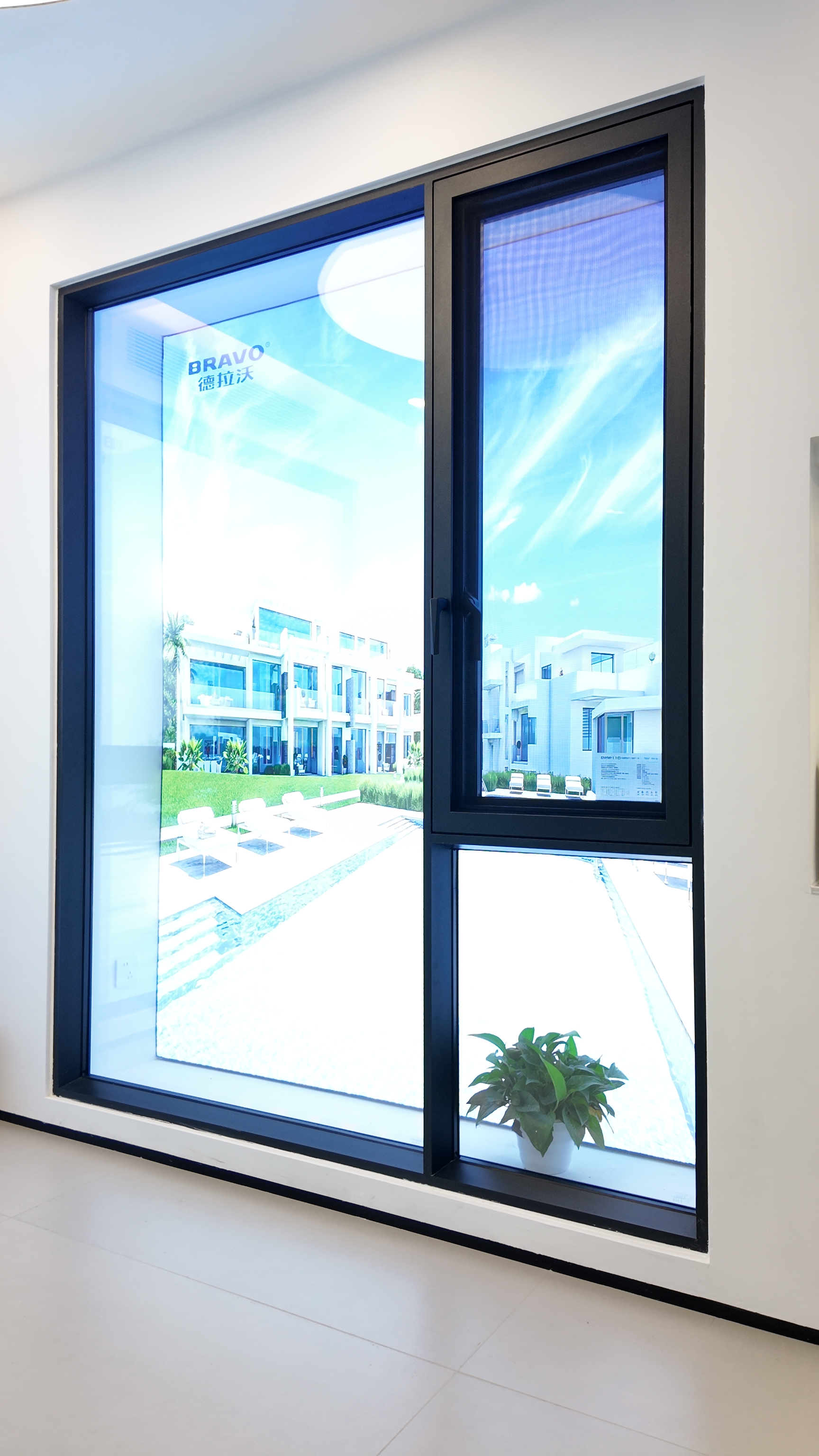 DWK110 Casement windows