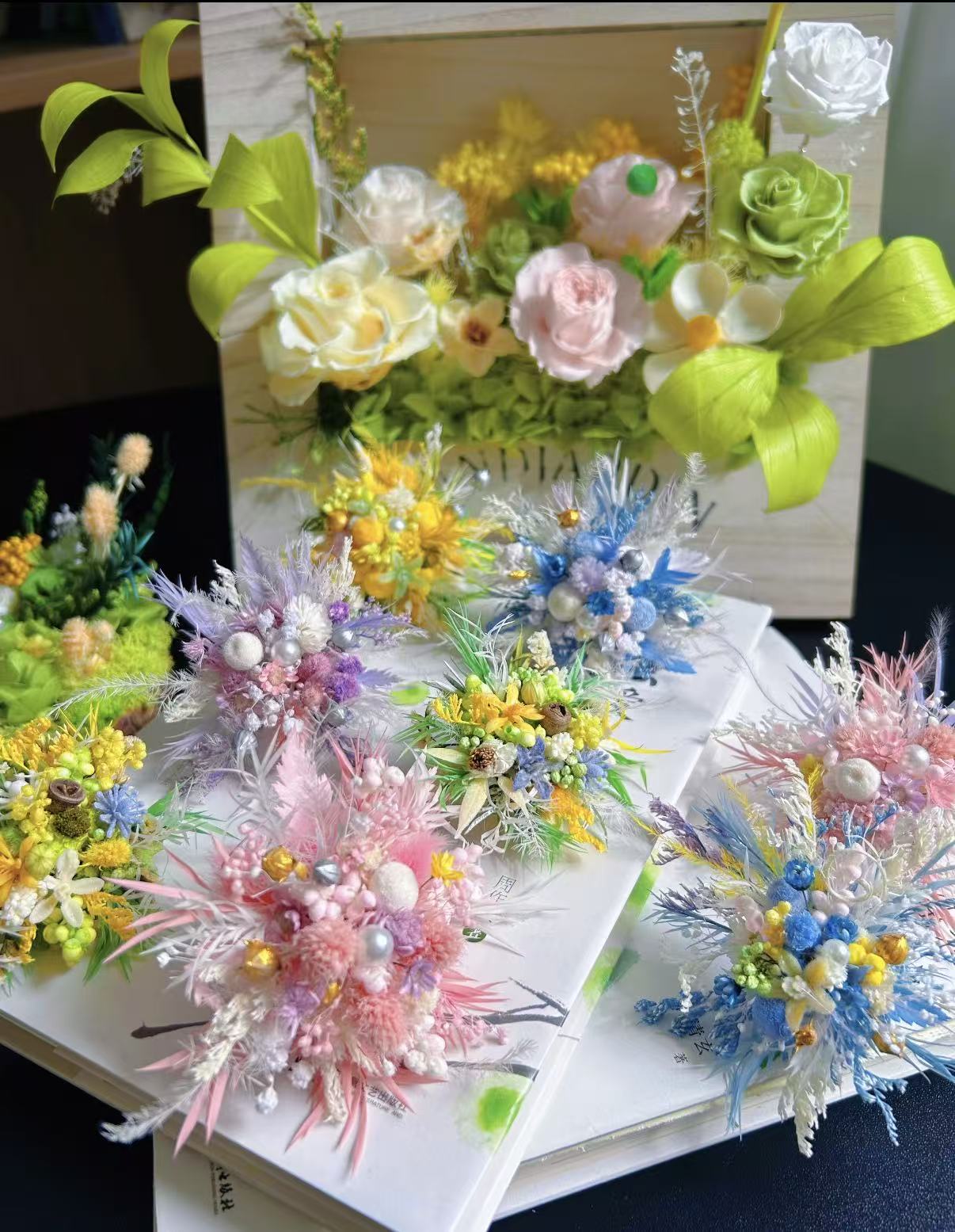 Preserved Flower Decorative Collection thumbnail 6