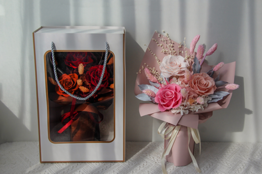 Preserved Flower Gift Collection thumbnail 19