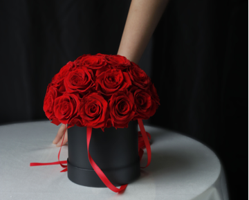 Preserved Rose Box thumbnail 23