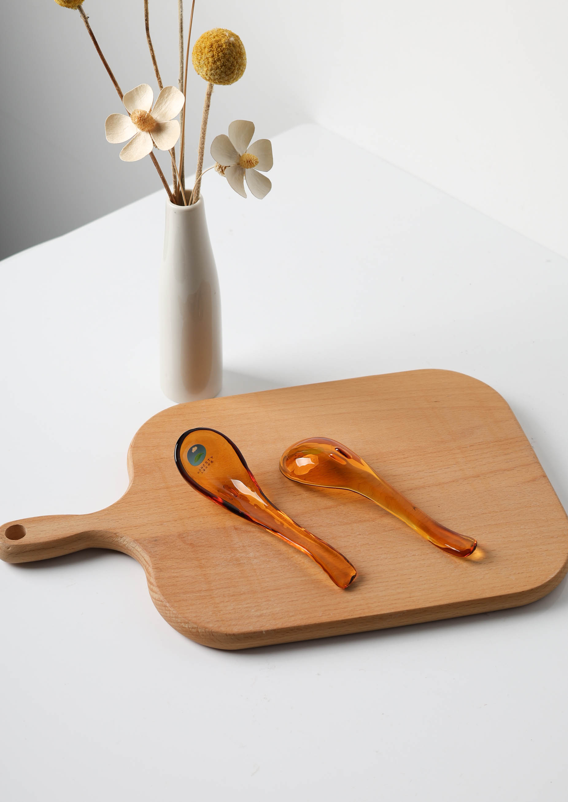 Table Serving 3
