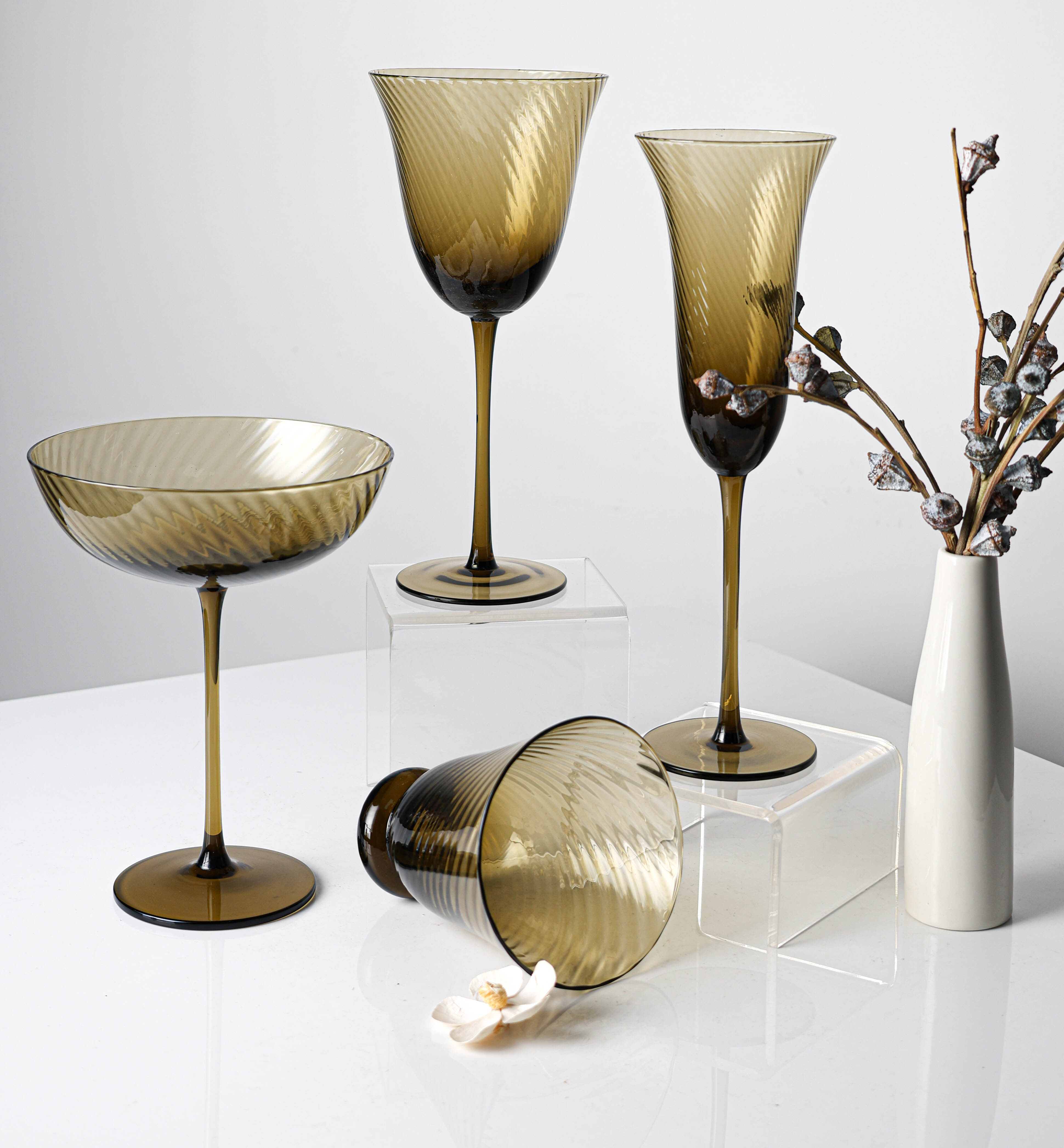 Tableware 4