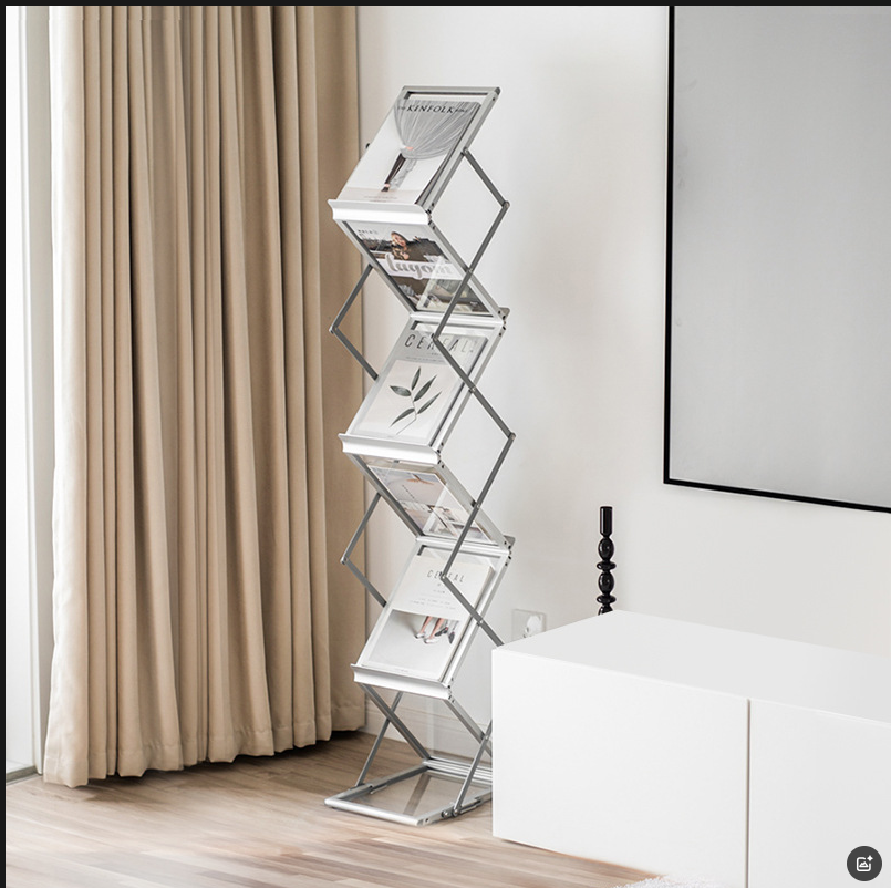 24.Folded Brochure Stand